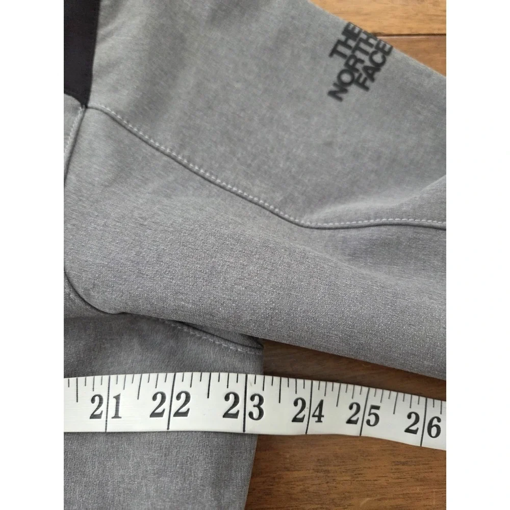 The Northface Windwall Softshell Jacket Men's Large Full Zip Grey Black Colorway